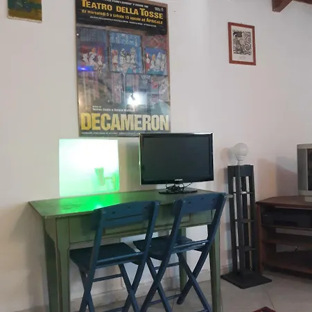 La Casa Felice Nel Verde Apartment
