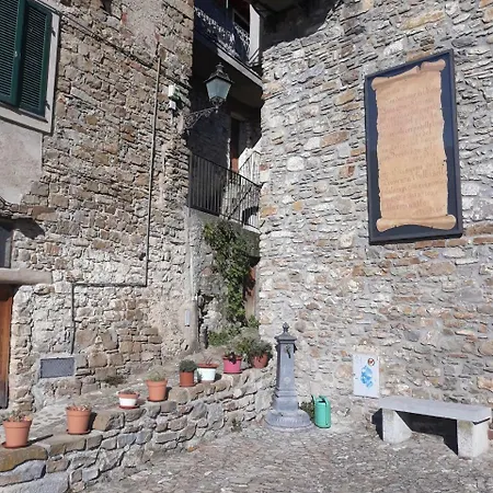 La Casa Felice Nel Verde Apartment Apricale
